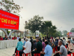 Hội chữ thập đỏ phường Phú Tân tổ chức “ chợ 0 đồng”