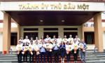 Thành ủy Thủ Dầu Một tri ân các đồng chí cán bộ quản lý thành phố và các phường nghỉ việc, nghỉ hưu theo quy định