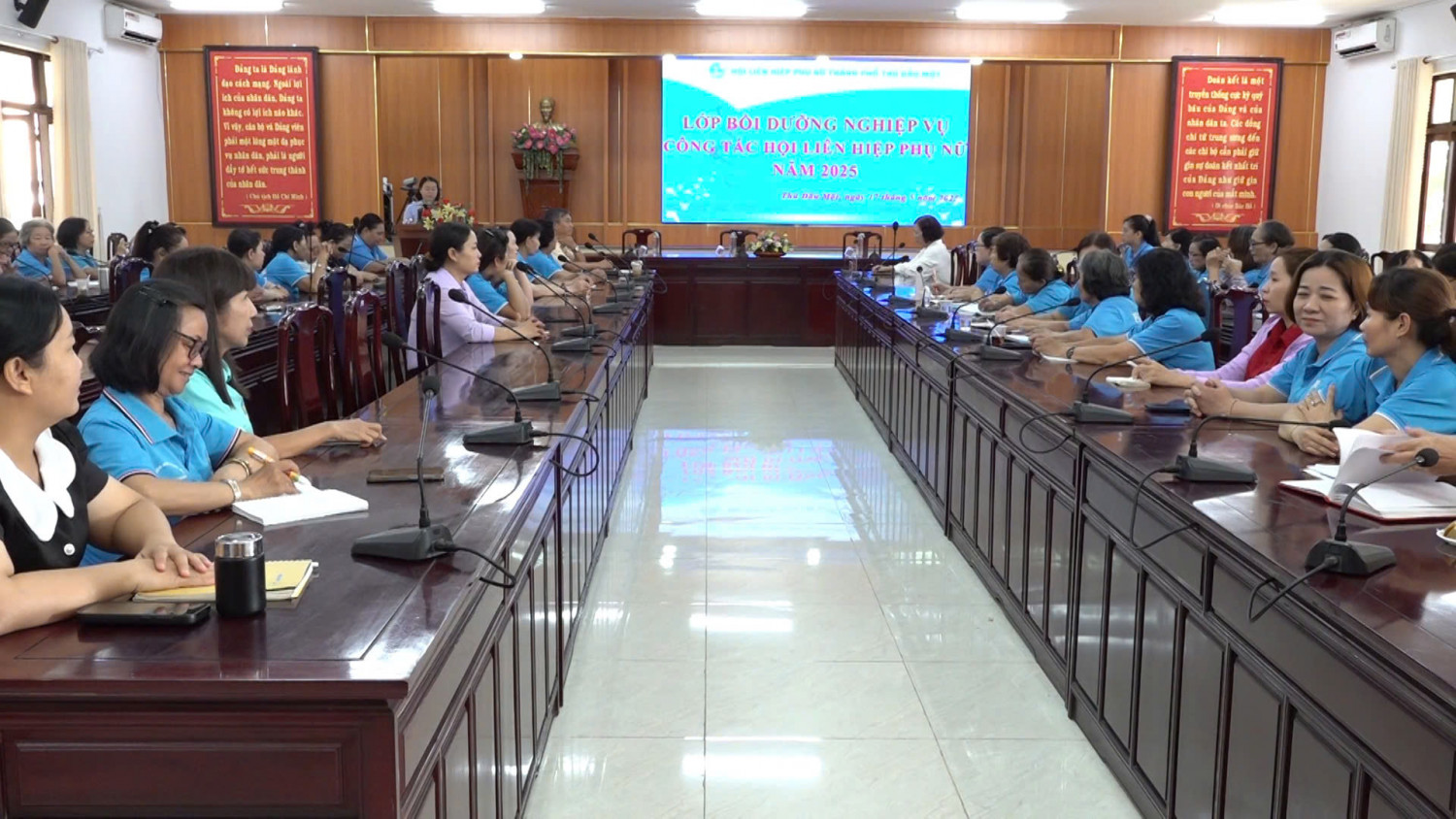 Lớp bồi dưỡng Nghiệp vụ công tác Hội Liên hiệp Phụ nữ - năm 2025