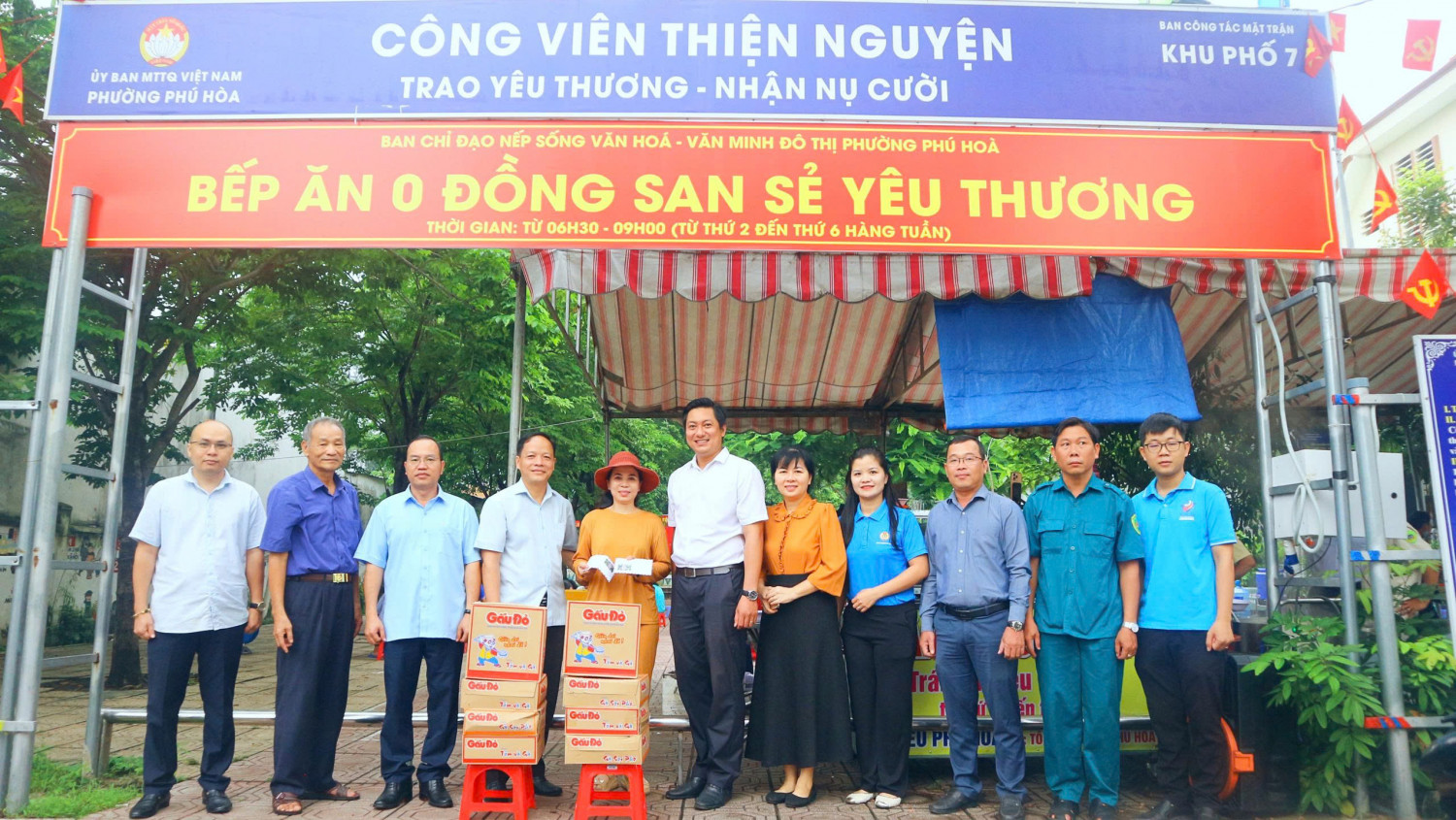 Mô hình “Công viên thiện nguyện - Trao yêu thương, nhận nụ cười"