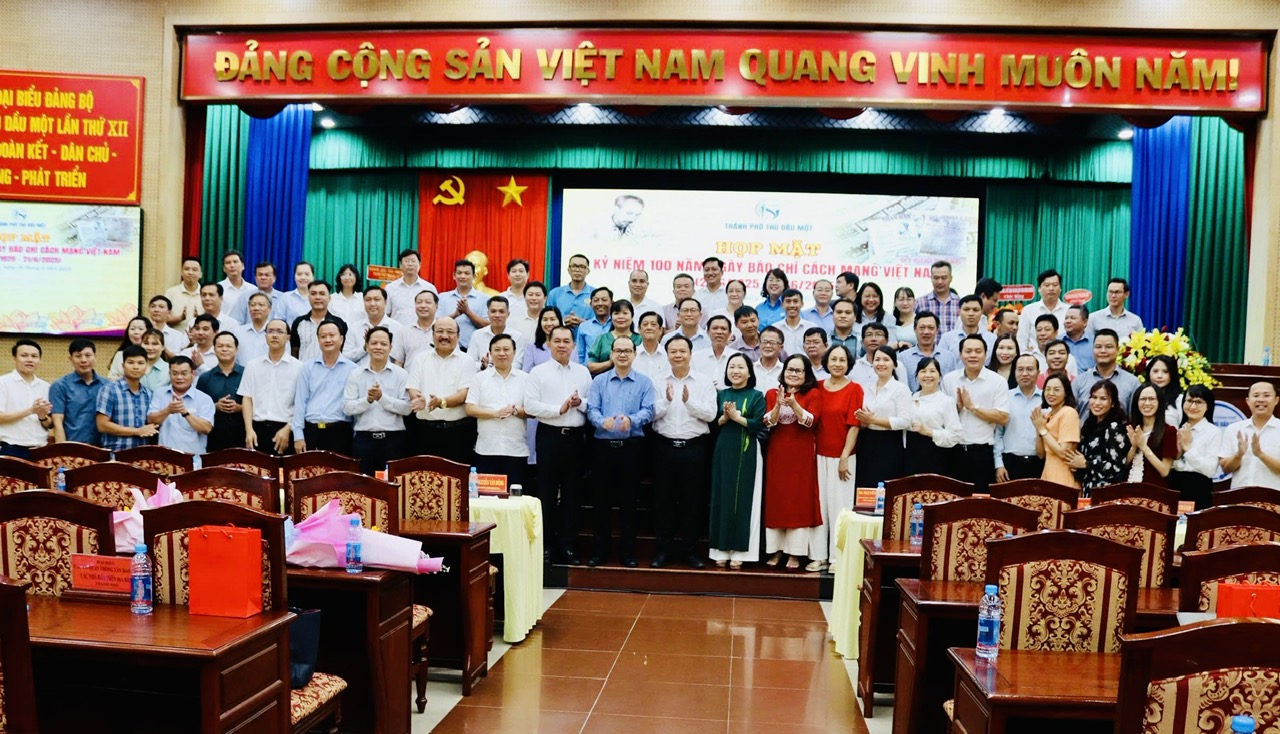 ​​​​Thành phố Thủ Dầu Một tổ chức họp mặt nhân kỷ niệm 100 năm Ngày Báo chí Cách mạng Việt Nam 21/6/1925 – 21/6/2025