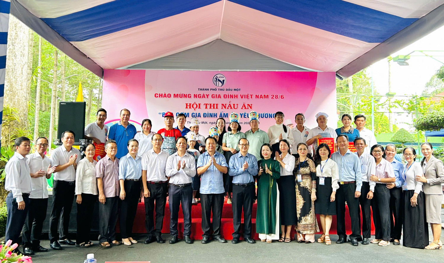 Thành phố Thủ Dầu Một tổ chức Hội thi Nấu ăn Ngày hội gia đình Việt Nam 28/6