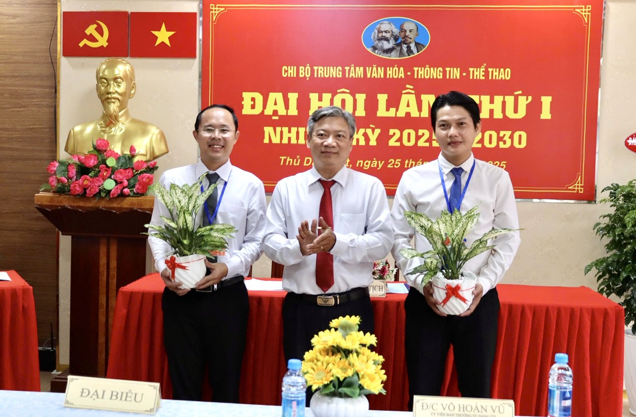 Đại hội Chi bộ Trung tâm Văn hóa - Thông tin - Thể thao phường Thủ Dầu Một lần thứ I, nhiệm kỳ 2025-2030