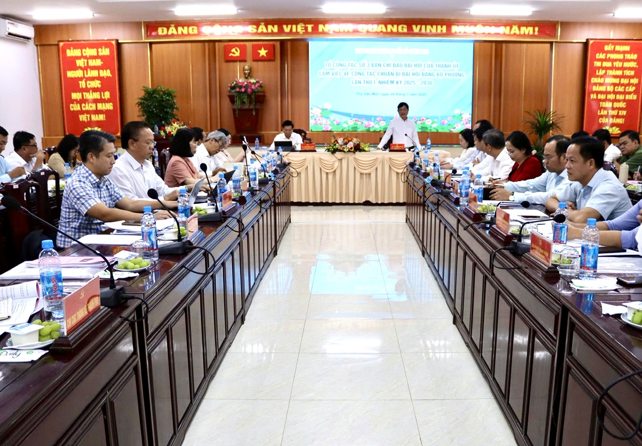 Ban chỉ đạo Đại hội của Thành ủy thành phố Hồ Chí Minh (Tổ công tác số 3) làm việc về công tác chuẩn bị Đại hội Đảng bộ phường lần thứ I, nhiệm kỳ 2025-2030